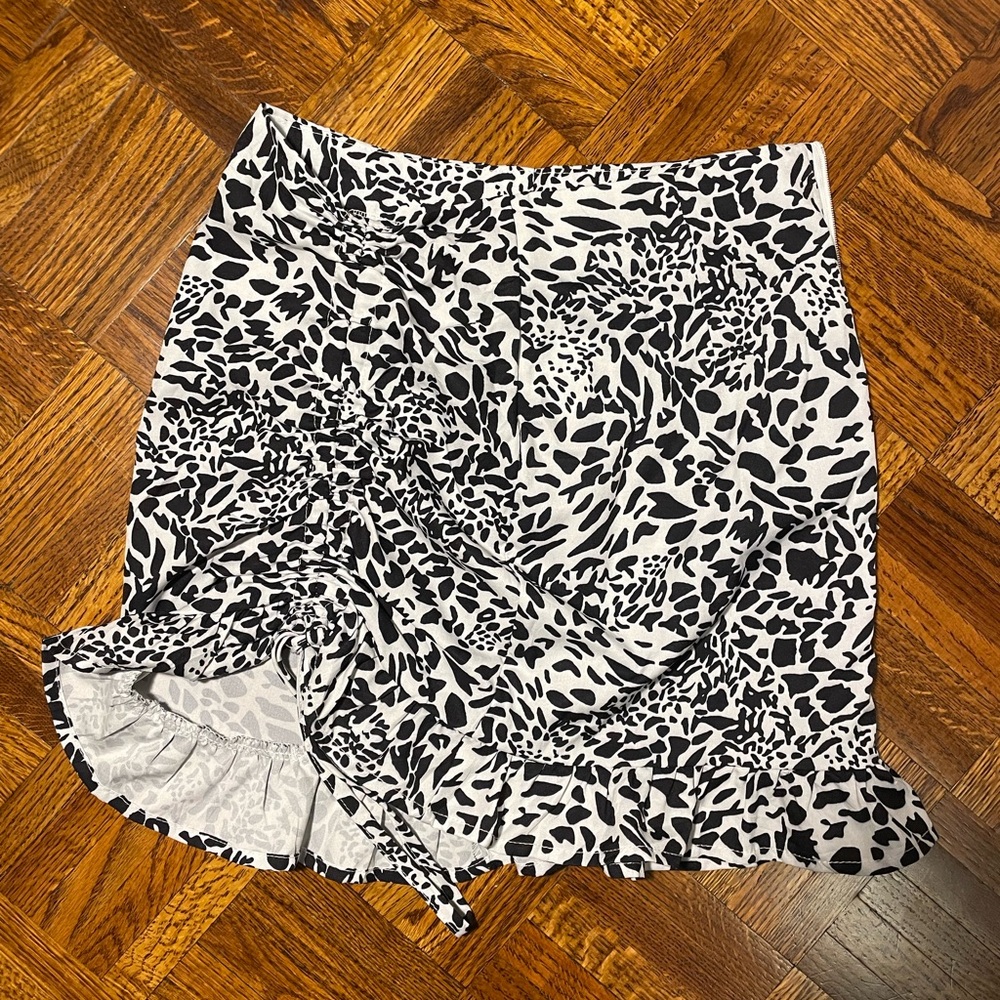 Leopard Print Ruffle Skirt